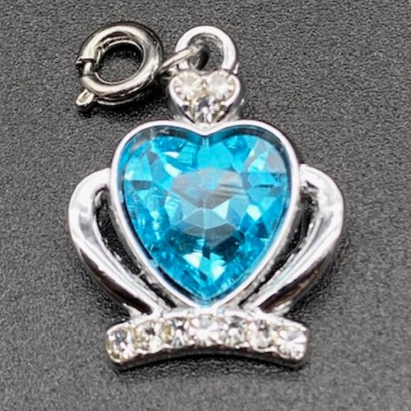Jeweled Heart Rhinestone Crown Charm on Silver - Picture 5 of 12